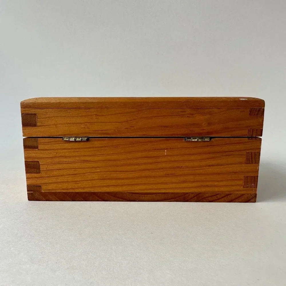 Wooden Bird House Box - Picture 7 of 9